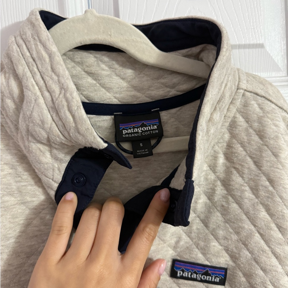 Patagonia Pullover - image 2
